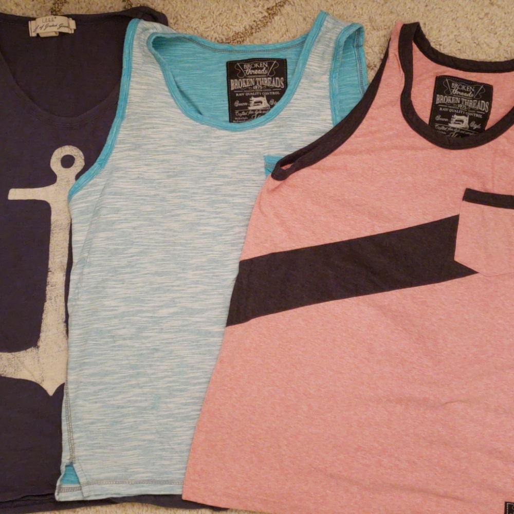 3 Tanks